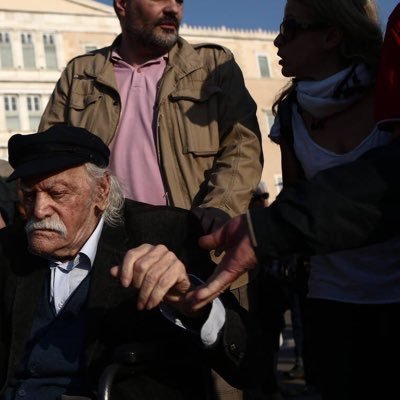 Ναταλί Γλέζου 🕊 الانتفاضة سوف تنتصر's profile picture