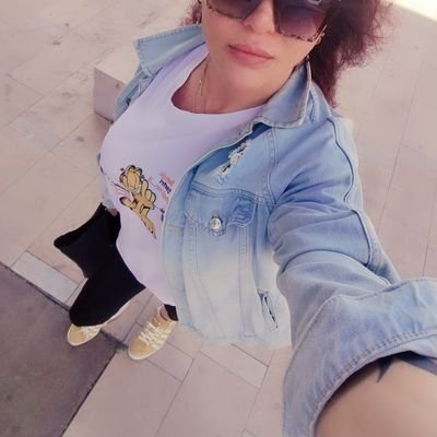 B🤪😜😜's profile picture
