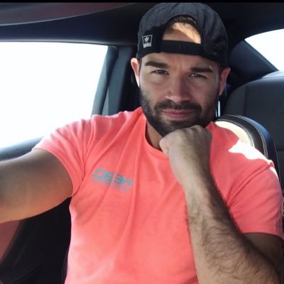 color_me_bradd's profile picture