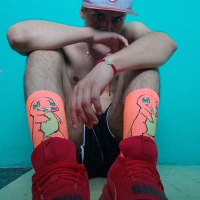 tavitomoxo13's profile picture