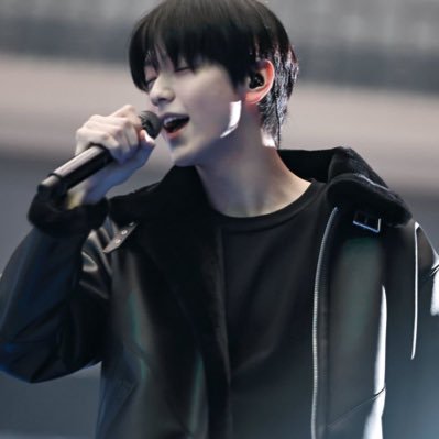🐰's profile picture