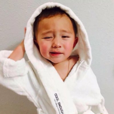 勾搭壮直男's profile picture