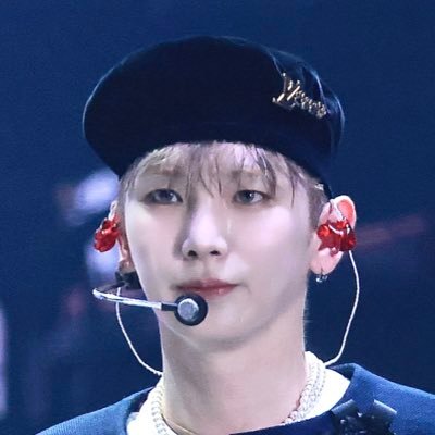 𝘚𝘪𝘭𝘷𝘦𝘳 𝙆𝙀𝙔 𖤐⸒⸒'s profile picture
