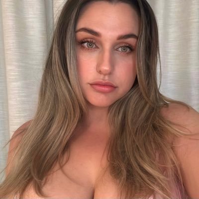 Cat's profile picture