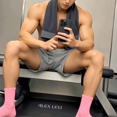 研二爱健身's profile picture