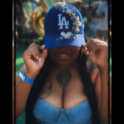 Dy's profile picture