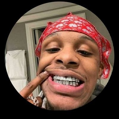 v3ekay1's profile picture