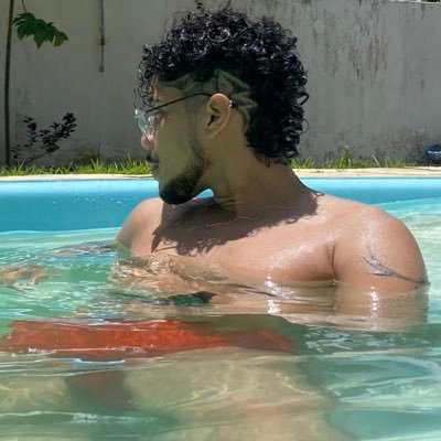 erebusxz's profile picture