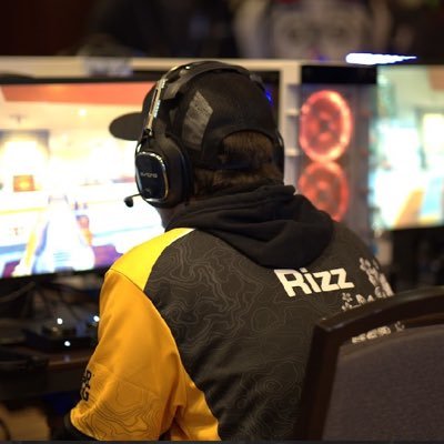 iLLRizz's profile picture