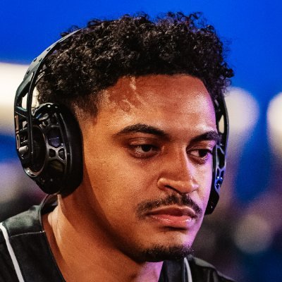 SourPiggy's profile picture