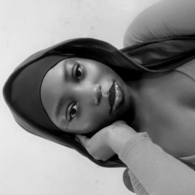 adebimpe🍒's profile picture