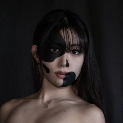 messyjuli's profile picture
