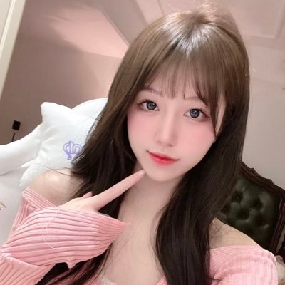 mengm7674's profile picture