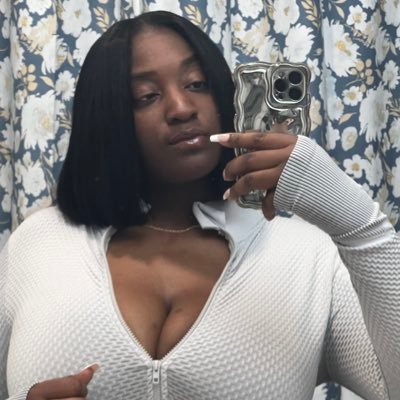 mamaaaaa🫦's profile picture