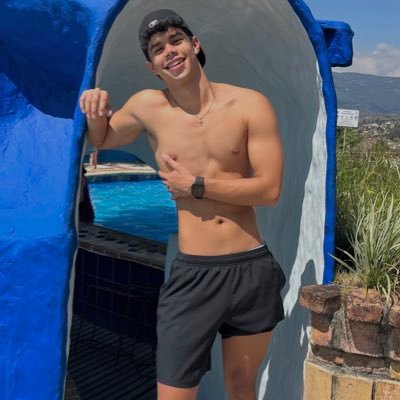 BR's profile picture