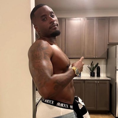 Mosesthemogul's profile picture