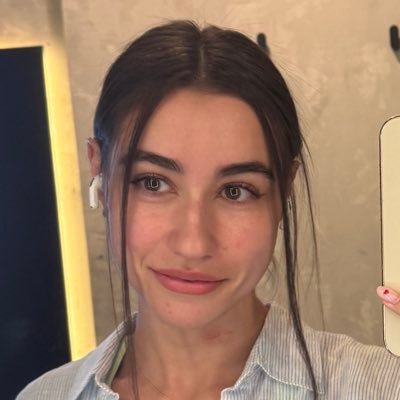 SinaHartung's profile picture