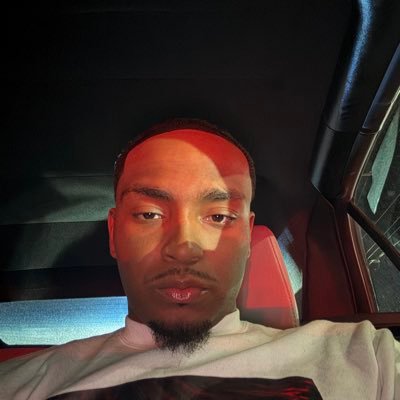 Y0favdream's profile picture