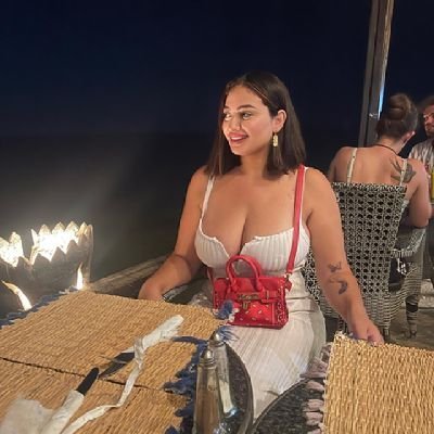 ✨ 𝐿𝑜𝓁𝒶🌟's profile picture