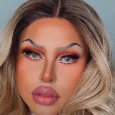 throatgoatkween's profile picture