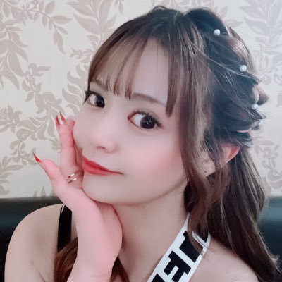 emikero0325's profile picture