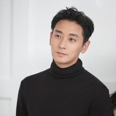 jujihoons's profile picture