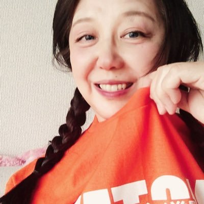 PQfmndCCe2E1H15's profile picture