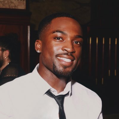 𝐯𝐞𝐫𝐬𝐚𝐫𝐜𝐡𝐢𝐞's profile picture