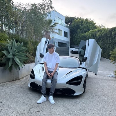 Mike Babayan's profile picture