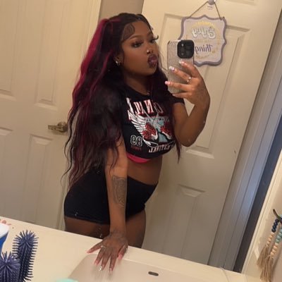 🎀SexxyNay🎀's profile picture