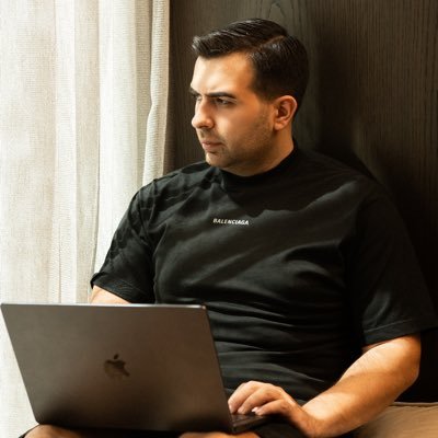paradotor's profile picture
