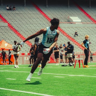 AhmadHudson9's profile picture