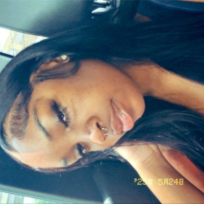 🎀's profile picture