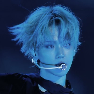 hourly baekhyun ๐ค's profile picture