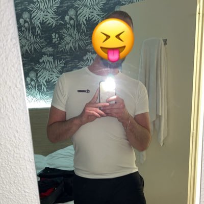 l_gayhot's profile picture