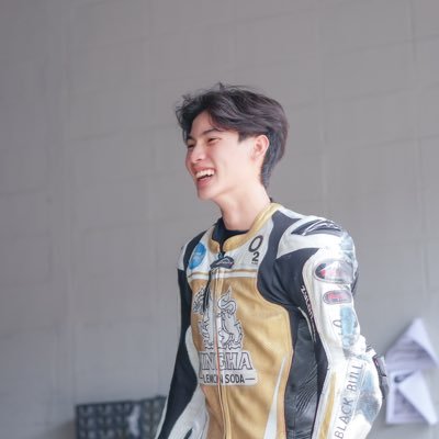 ingasavanund's profile picture