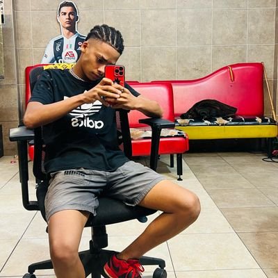 Mr wrong's profile picture