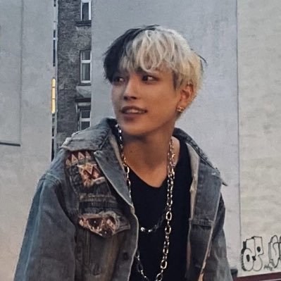 char⁷⑰🏃‍♂️'s profile picture