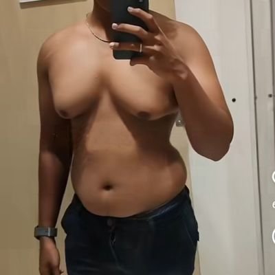 leela's profile picture