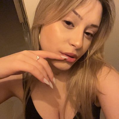 berrak🐰's profile picture