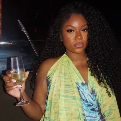 alexus.'s profile picture