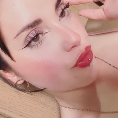 apokaluzz's profile picture