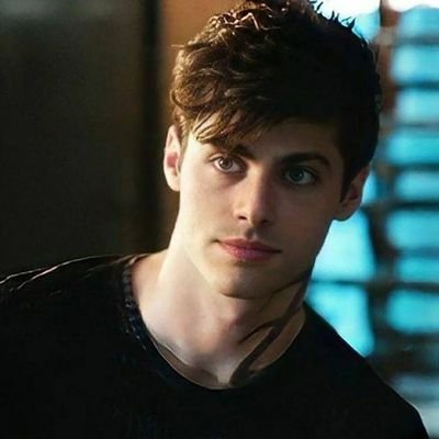 feyisme's profile picture
