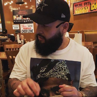 Uɴғ✭ᴅᴇᴀʙʟᴇ's profile picture