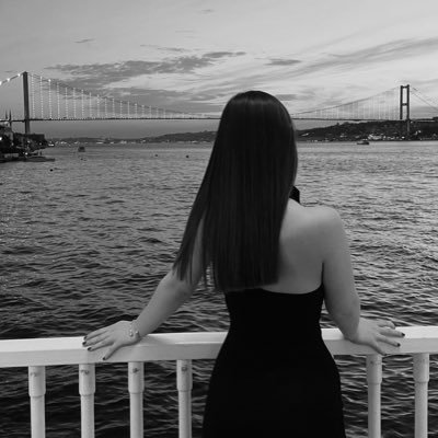 Selinay 𓆩🐣𓆪's profile picture