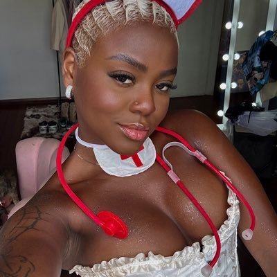 Poli Ferreira's profile picture