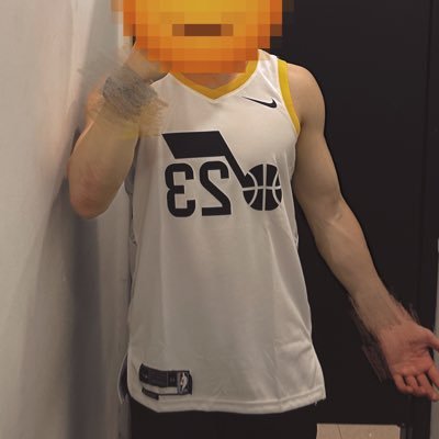 snb764078351's profile picture