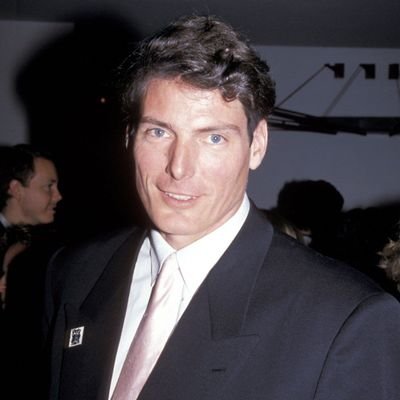 RealDolierReeve's profile picture