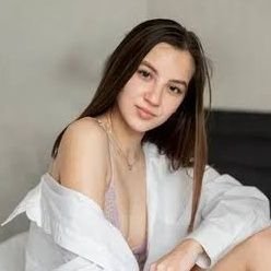 anya112077's profile picture