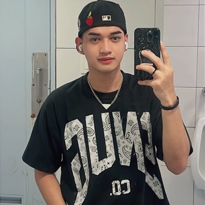 King 👑's profile picture